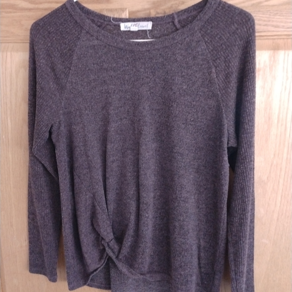 Wallflower Juniors Deep Purple Long Sleeve Twist Hem Top Size L